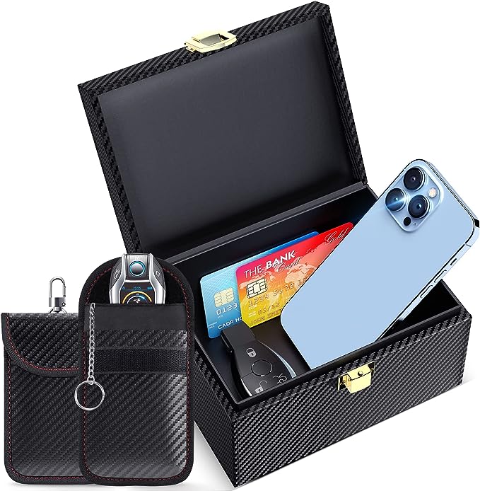 3 Pcs/Set Car Key Signal Blocker Wooden Faraday Box PU Leather Signal Blocker Pouch RFID Security Anti Theft Key Bag Universal